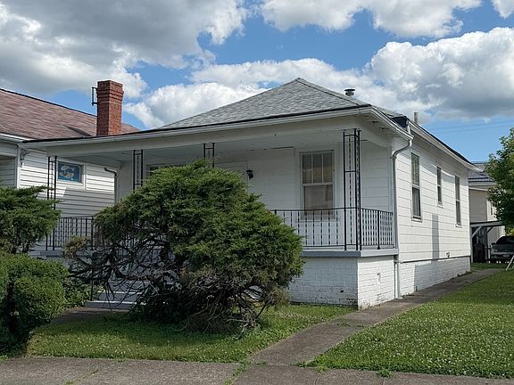 3rd image of 1730 Charles St