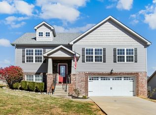 1089 Castlerock Dr, Clarksville, TN 37042