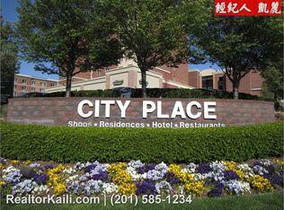 2107 City Pl, Edgewater, NJ 07020