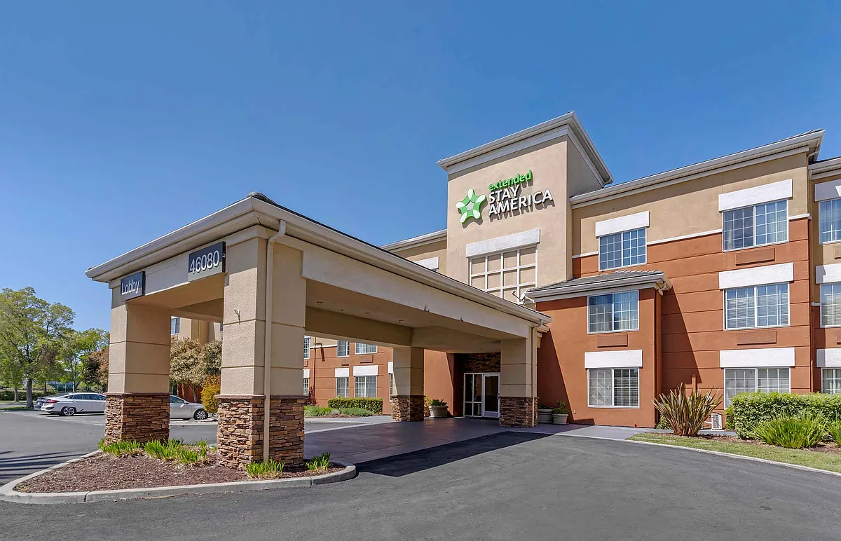 Exterior - Fremont - Fremont Blvd. South