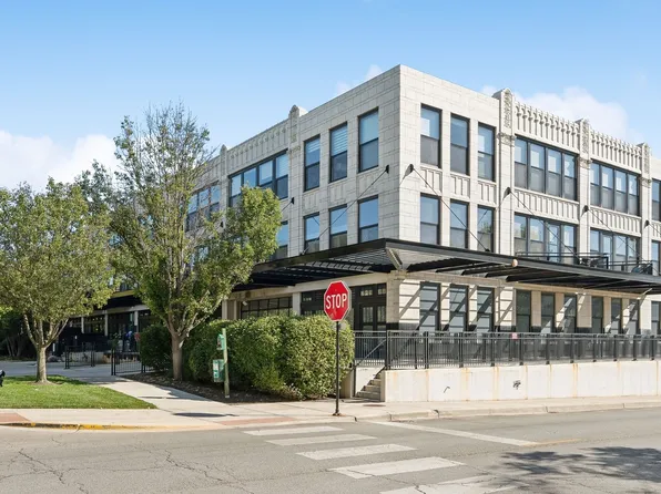 1151 W 15th St Unit 135, Chicago, IL 60608