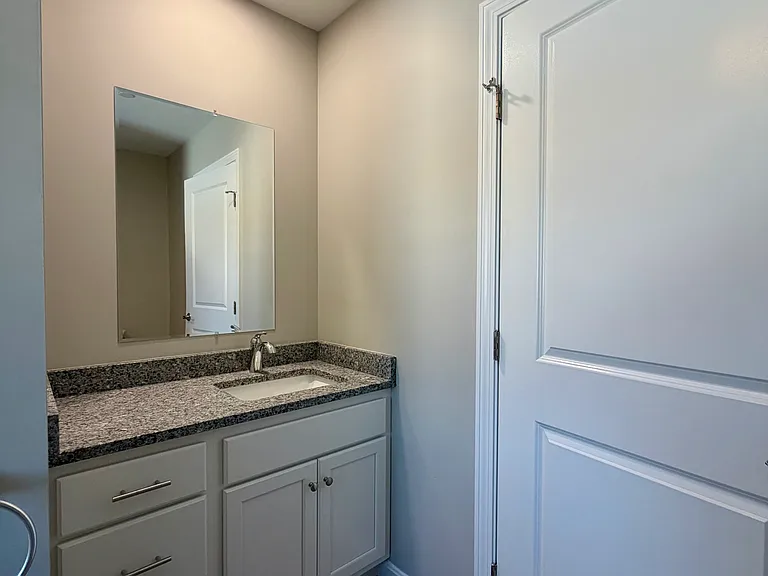 1544 Main St #1 — Photo 10