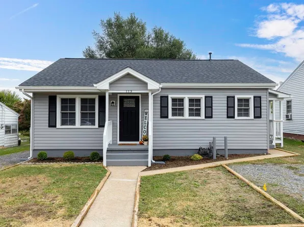 113 Mulberry St, Staunton, VA 24401