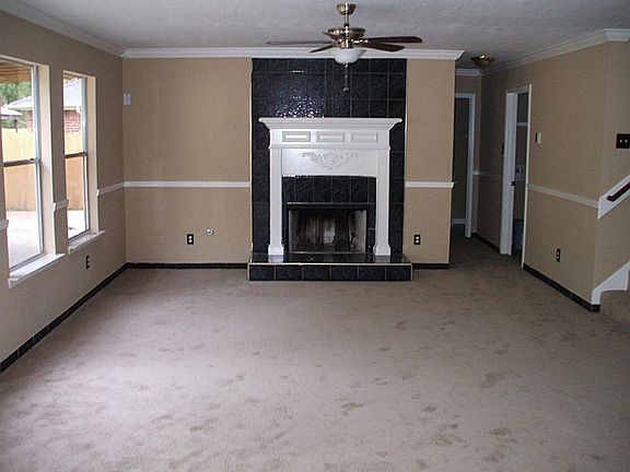 4th image of 14102 Long Glen Dr