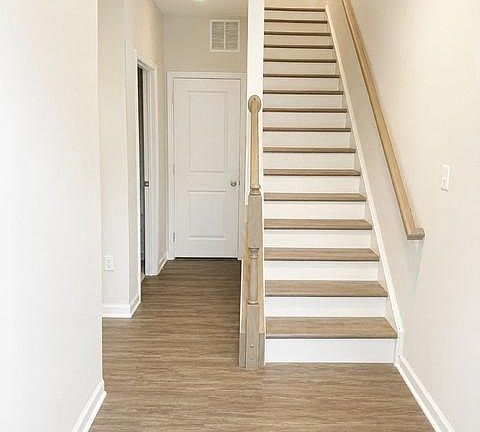 5th image of 4600 Gough St