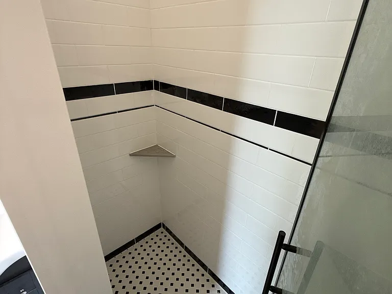 500 Stuart Ave #4 — Photo 5