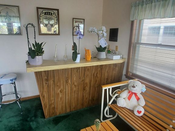 4th image of 67 Heritage Cir