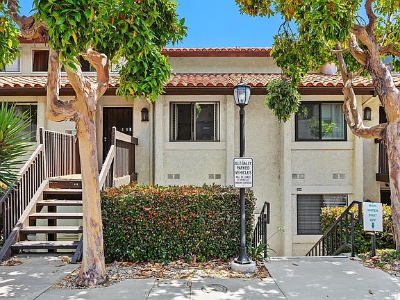 3rd image of 2510 Navarra Dr Unit 513