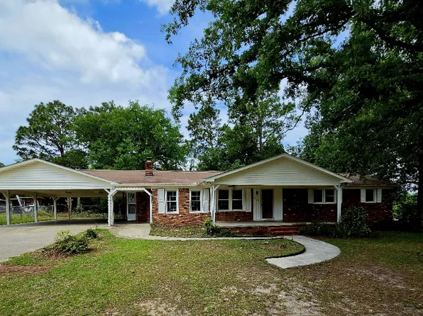 1227 Pond Dr, West Columbia, SC 29172