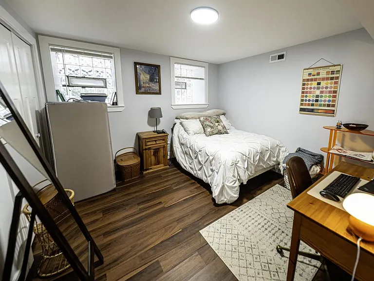 930 N Richmond St #1R — Photo 7