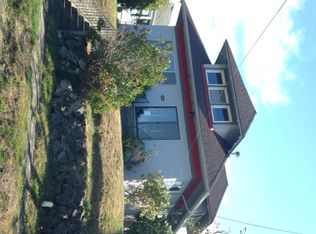 311 11th St, Raymond, WA 98577