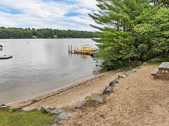 3rd image of 42 Leeward Shores Road