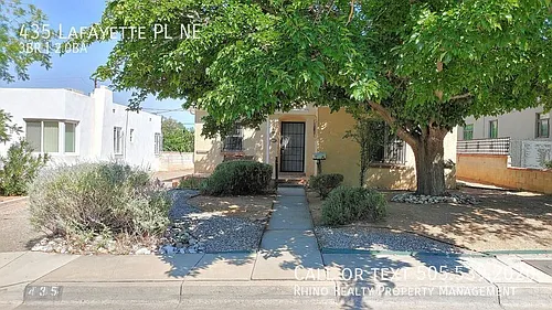 435 Lafayette Pl NE Photo 1