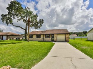4847 Rustic Palm Dr, Mulberry, FL 33860