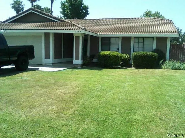9784 Bolton Ave — Photo 2