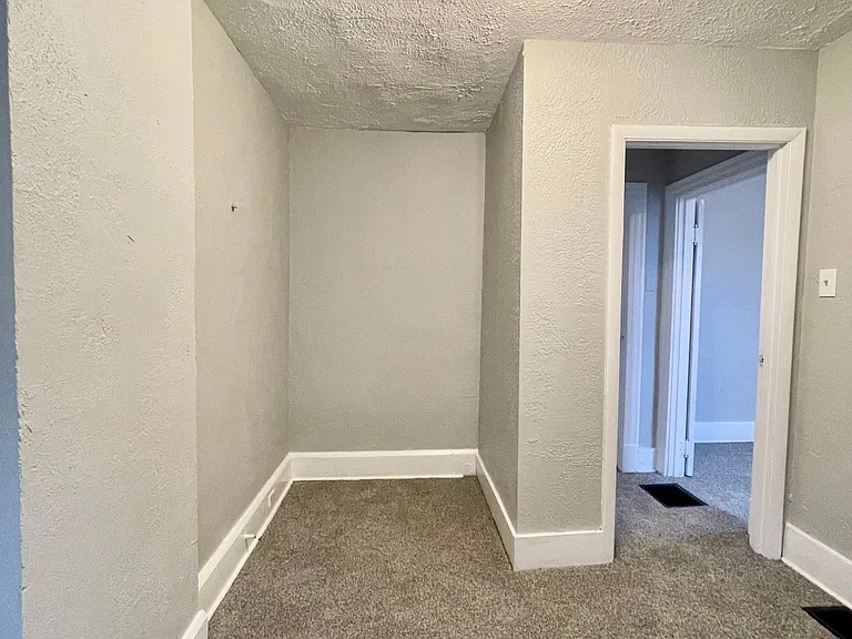 3735 Orpwood St — Photo 21
