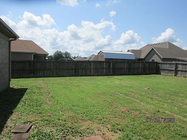1006 Daniel Ln — Photo 24