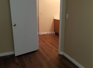 2400 Birds Nest Cactus Ct, Las Vegas, NV 89106