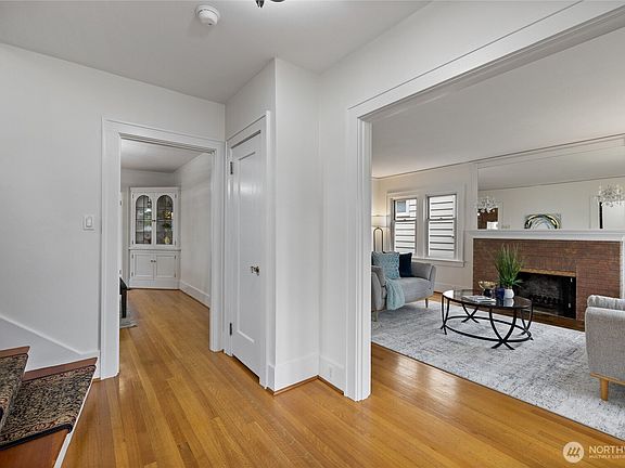 2nd image of 510 N Yakima Avenue