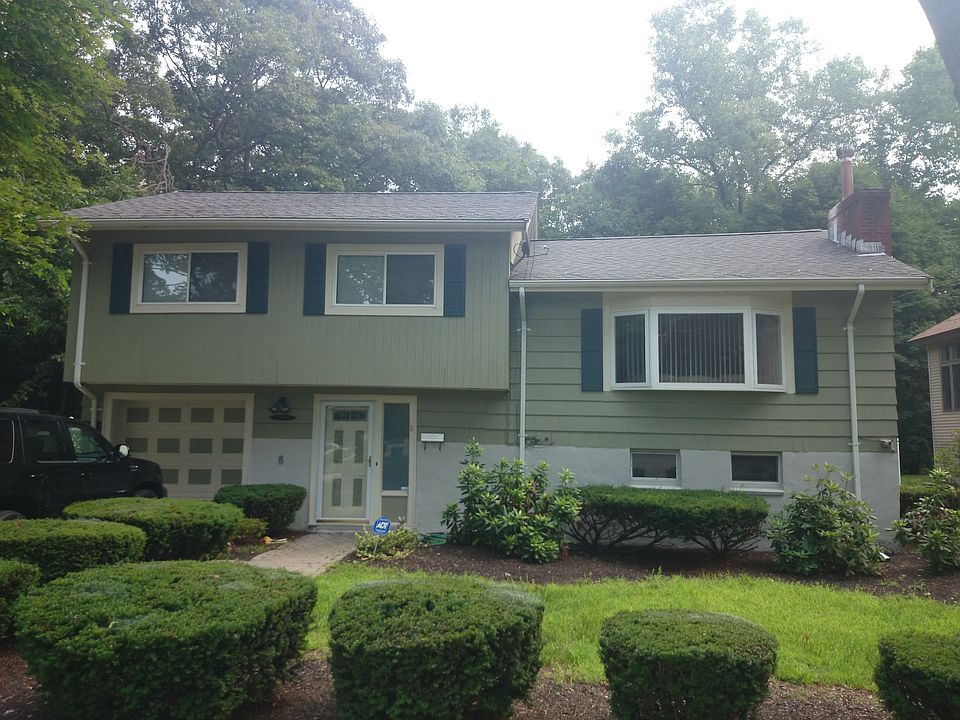 2nd image of 8 Hackensack Ter