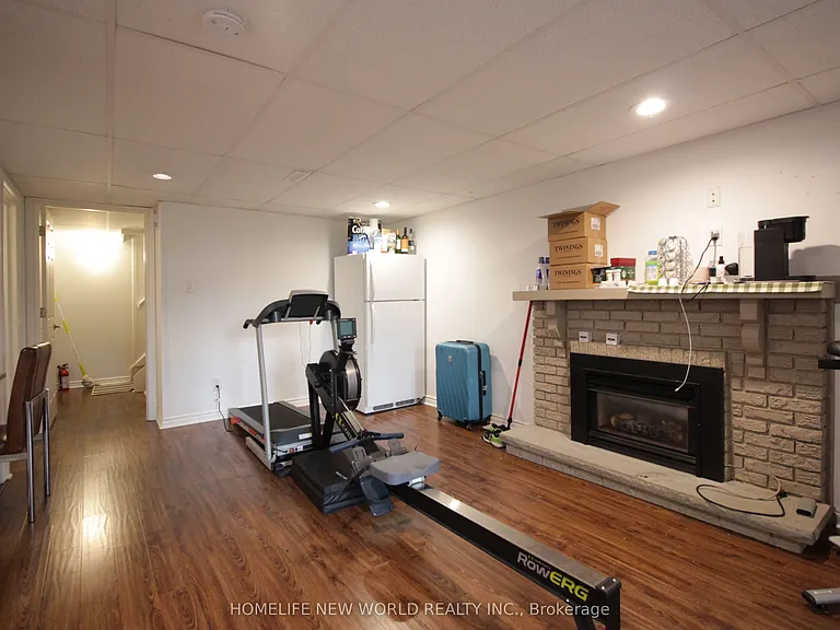 39 Aberfeldy Cres #BASEMENT — Photo 6