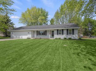 2142 Descendant Ln, Green Bay, WI 54313
