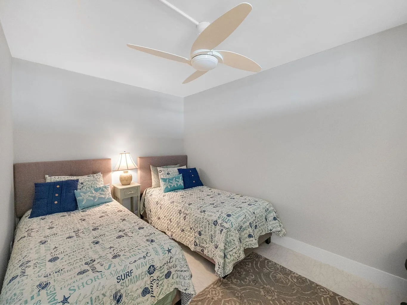 3 bed, 2.5 bath, 1730 sqft, $9,000 — Photo 3