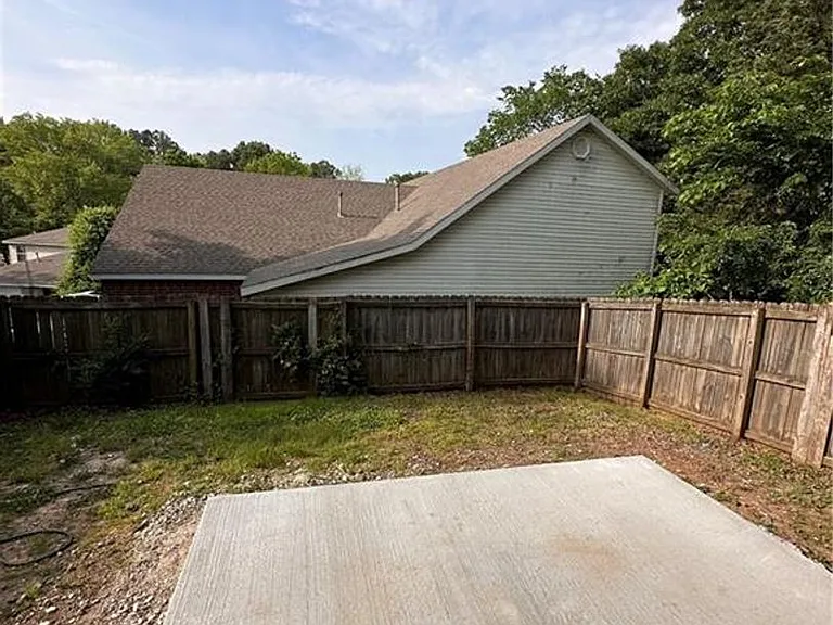 2226 E Cinnamon Way — Photo 14