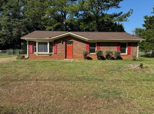 1221 Pointer Dr SW, Jacksonville, AL 36265