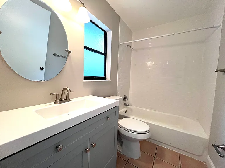 1077 Goldenrod Rd #1077A — Photo 17