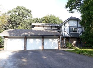 17081 Creek Ridge Trl #1, Minnetonka, MN 55345