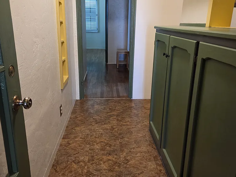 2501 E Drachman St — Photo 20