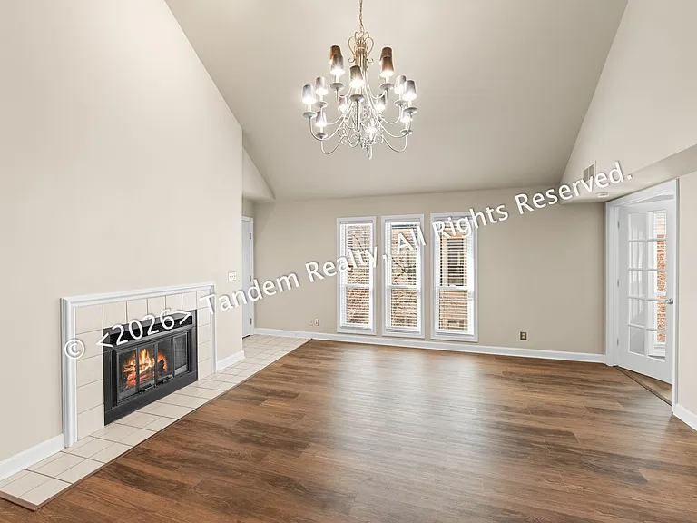 937 Russell St Apt 10 (6)_07222026