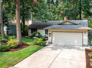 4301 Collins Way, Lake Oswego, OR 97035