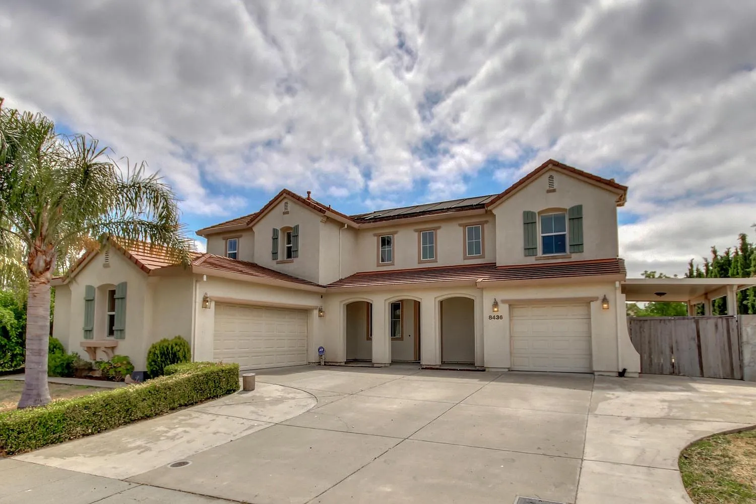 8436 Greentrails Way photo 1
