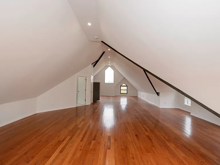 2321 S State St #3 — Photo 4