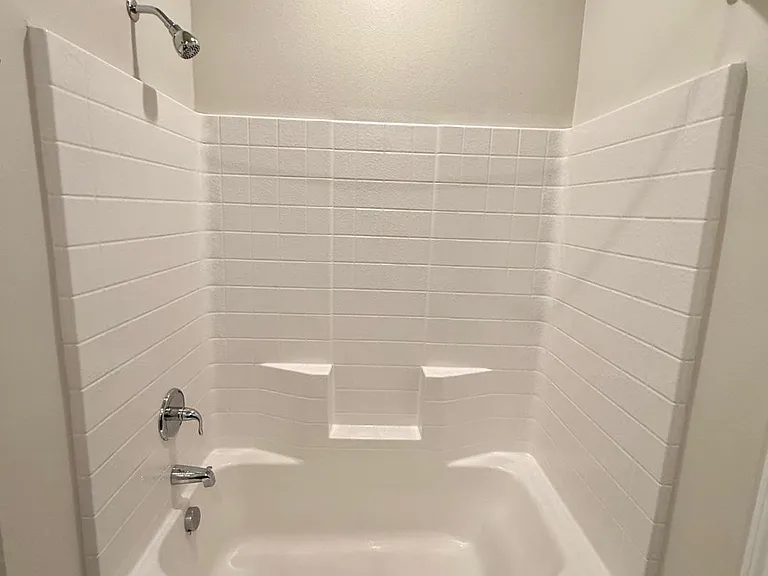 1411 Monterey Dr — Photo 16