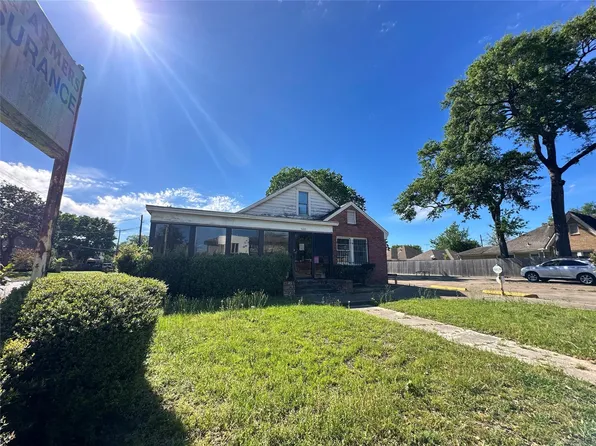 713 Fairbanks St, Houston, TX 77009