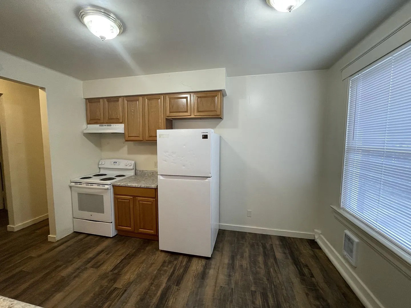 2 Bedroom 1.5 Bathroom in Centralia — Photo 1