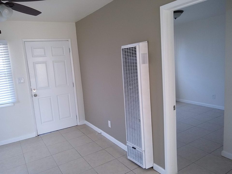1st image of 137 30th St