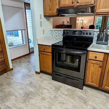 4th image of 6201 Center St APT 104