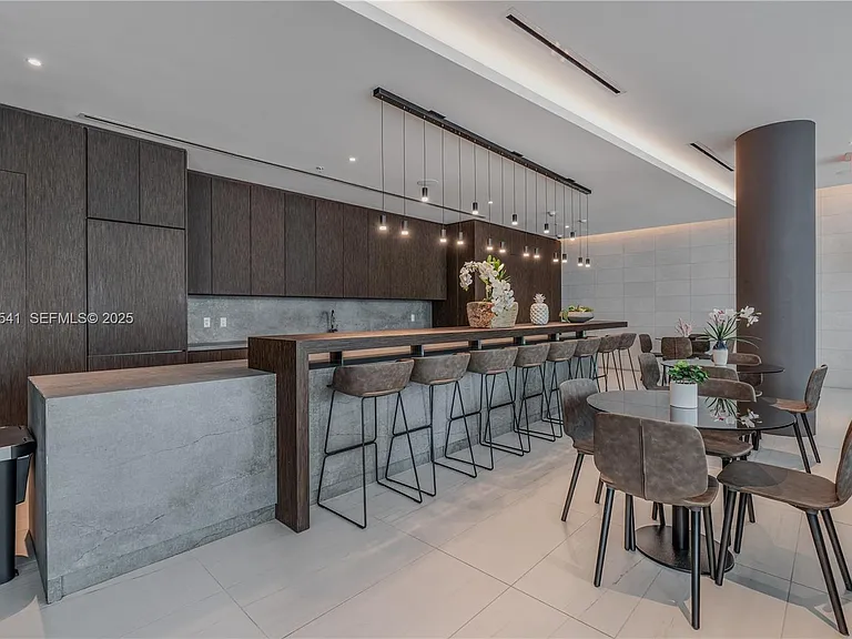 3900 Biscayne Blvd #S-904 — Photo 14