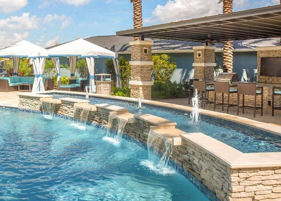 Luxury Pool