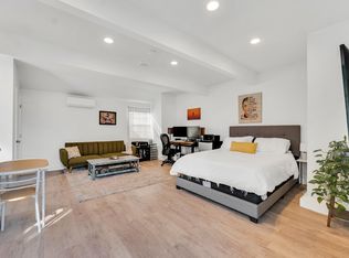 7035 Tunney Ave, Reseda, CA 91335