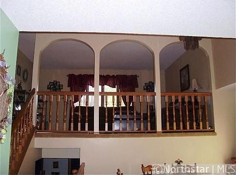5th image of 836 Ashland Ave
