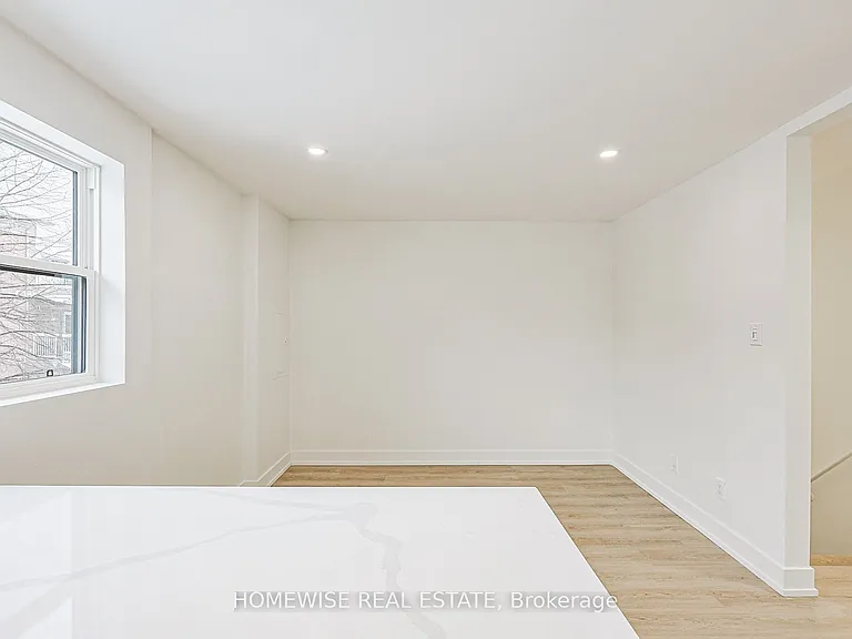 100 Liberty St N #10B — Photo 9