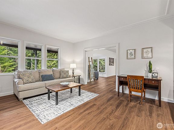 5th image of 40 N Mount Washington Drive
