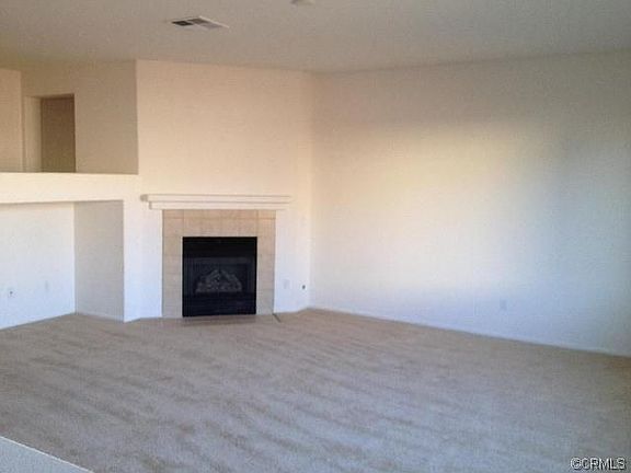 3rd image of 423 Wamblee Ln