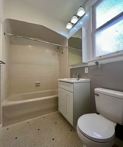 745 Fillmore St #301 — Photo 8