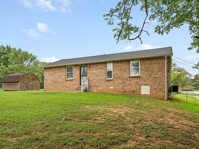 619 Ranch Hill Dr — Photo 31